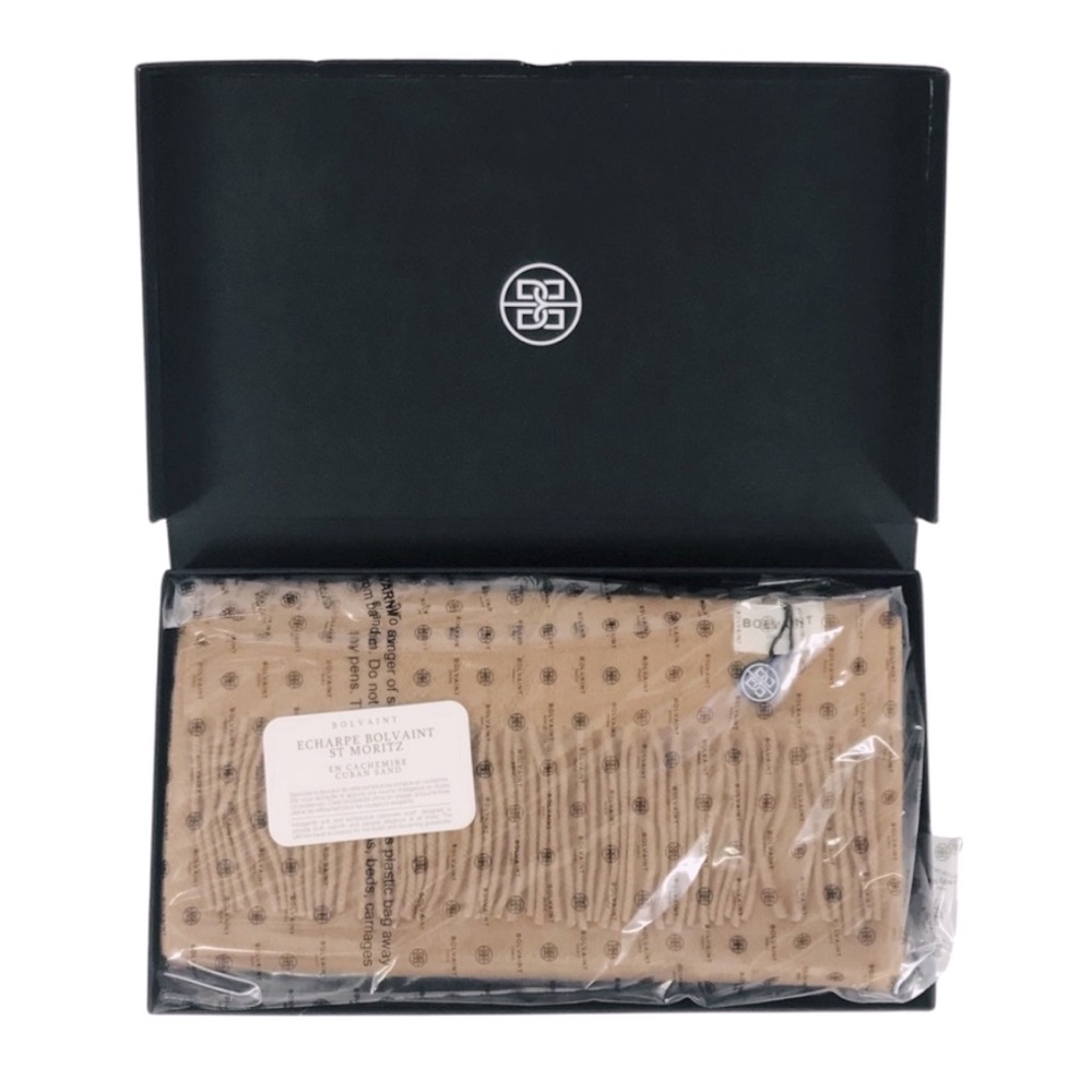 Bolvaint Soft and sumptuous finely crafted cashmere 🧣 scarf NEW great qualit🌹